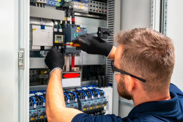 Best Local Electrician Companies  in Hollister, CA